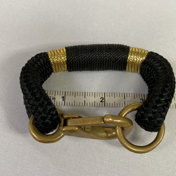 Funky thick cord bracelet with large hook - Picture 3 of 4